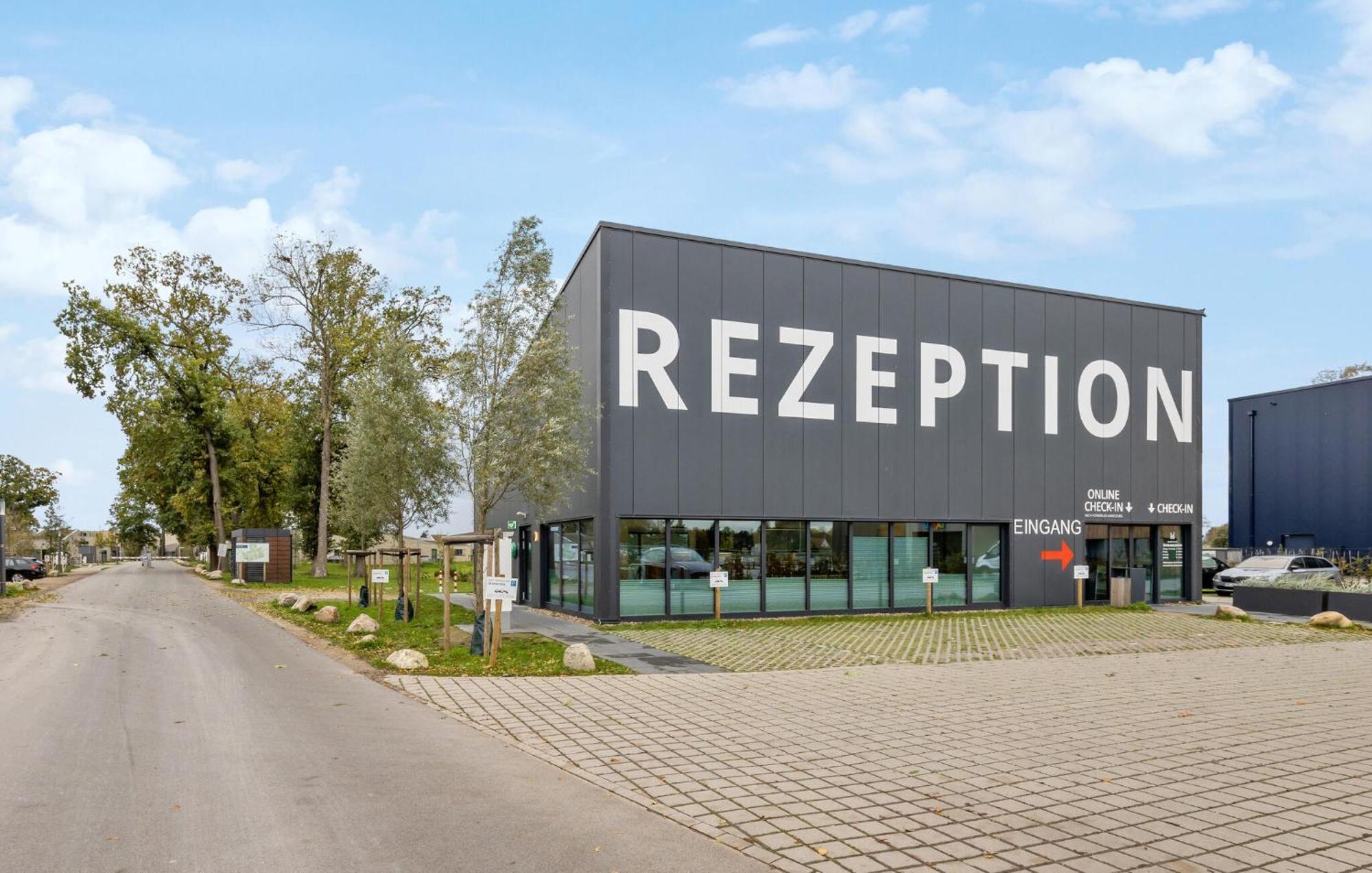 Awesome Home In Lembruch-Duemmer See With Kitchen 外观 照片