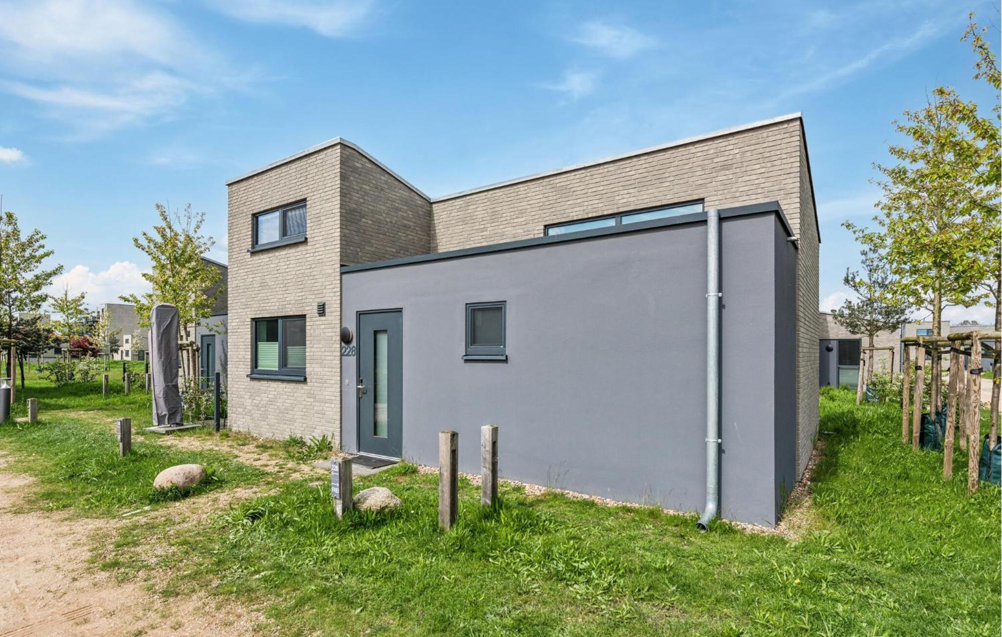 Awesome Home In Lembruch-Duemmer See With Kitchen 外观 照片
